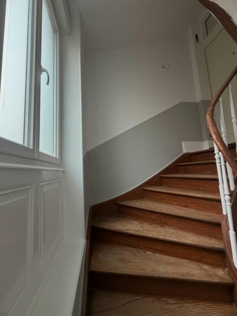 Cage d’escalier après les travaux